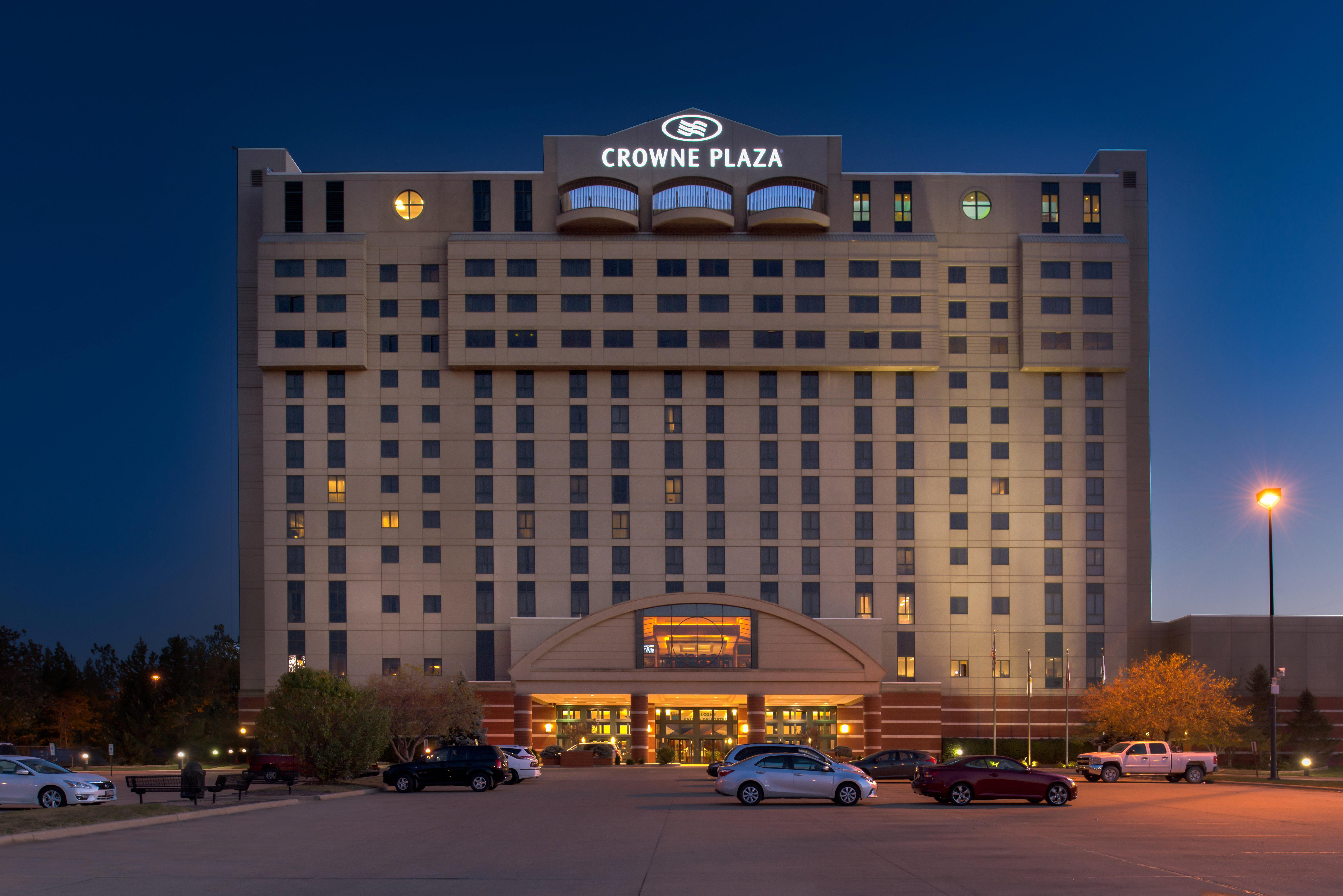 Hotel Crowne Plaza Springfield Convention Center By Ihg Exteriér fotografie